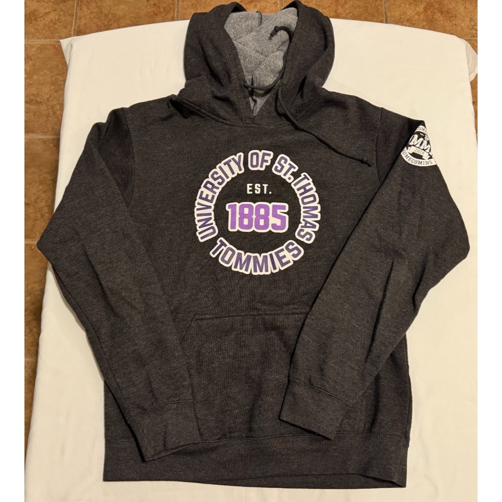 University of St. Thomas 2019 Homecoming Hoodie - Size S - Very Good Condition